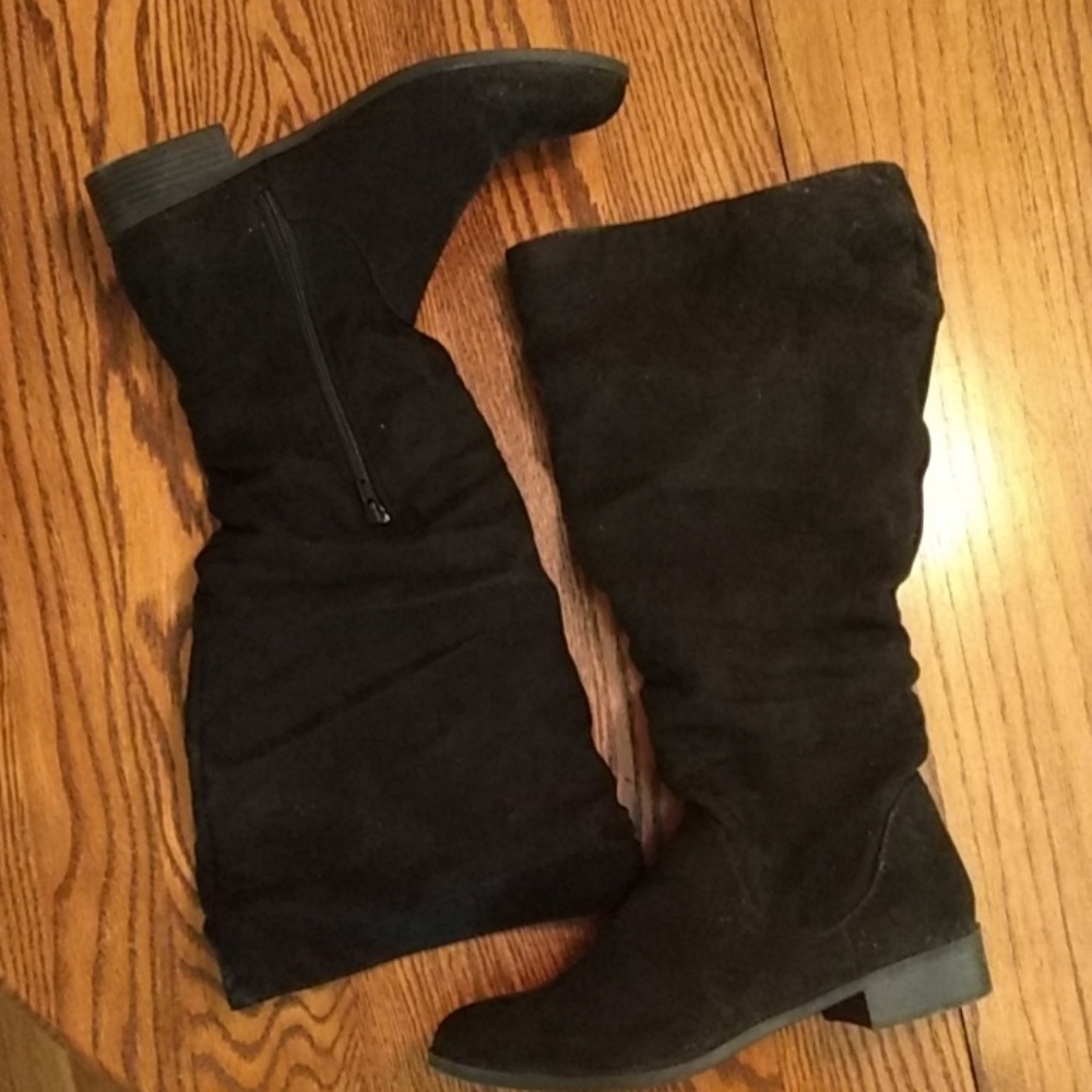 Wide calf black suede slouchy boots